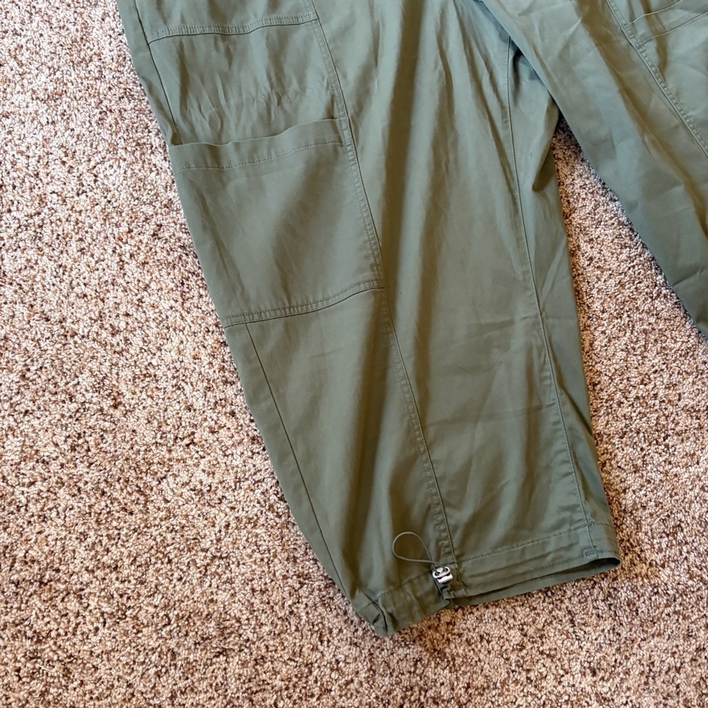 NWT! Lane Bryant Jogger CapriPants Women's Size 24 Olive Green Mid-Rise Stretch - Picture 7 of 16